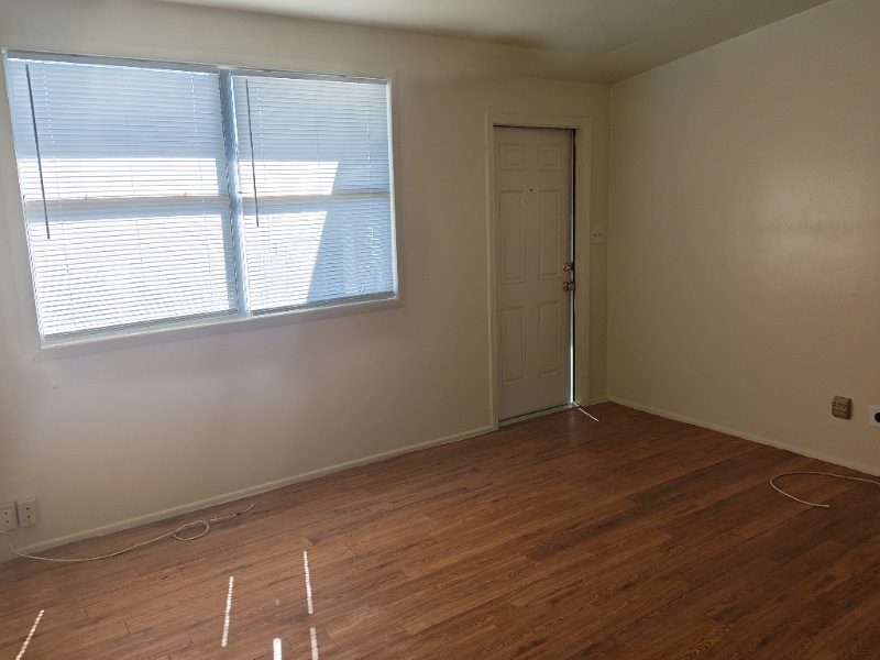 Building Photo - 10535 118th Ave N