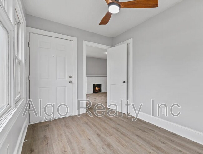 Building Photo - 2915 N Logan Ave