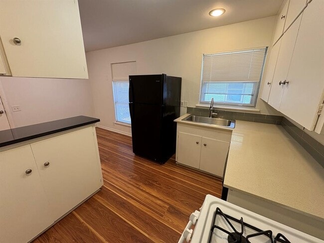 Building Photo - 6506 Linda Ln