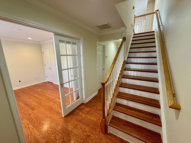 Building Photo - 3BR/3BA Townhouse in Ballantyne