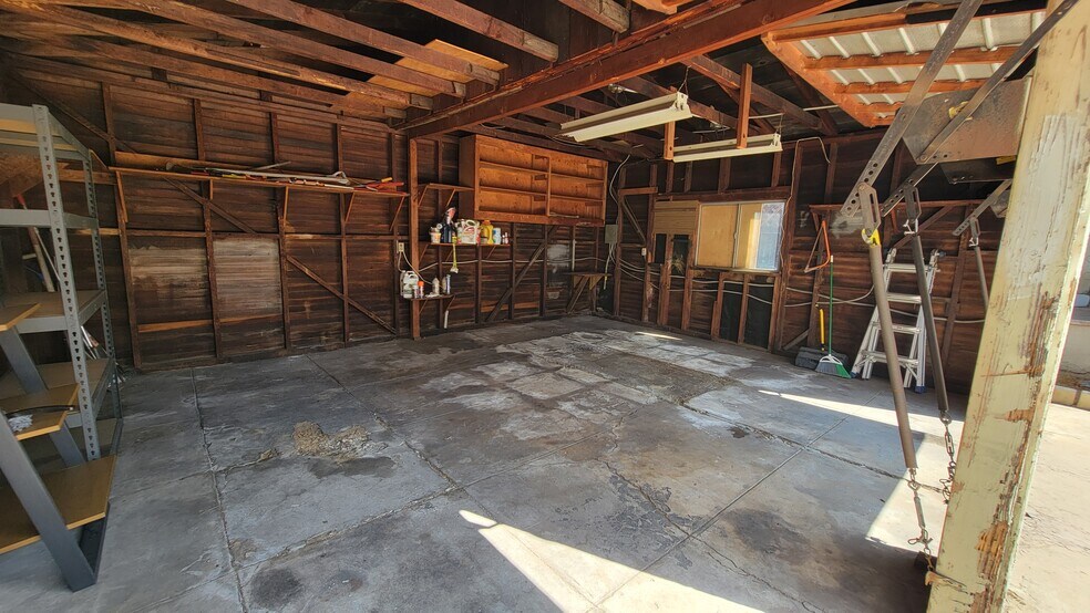 Building Photo - 1243 N Alexandria Ave