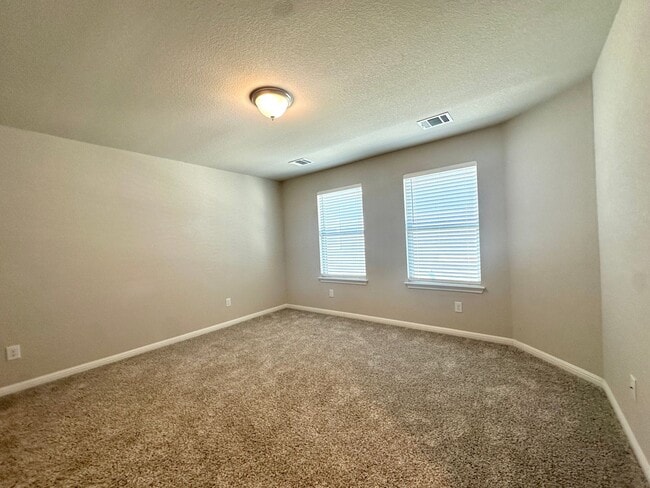 Building Photo - COMING SOON - MID MAY