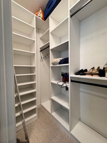 Building Photo - 3771 Waterford Dr