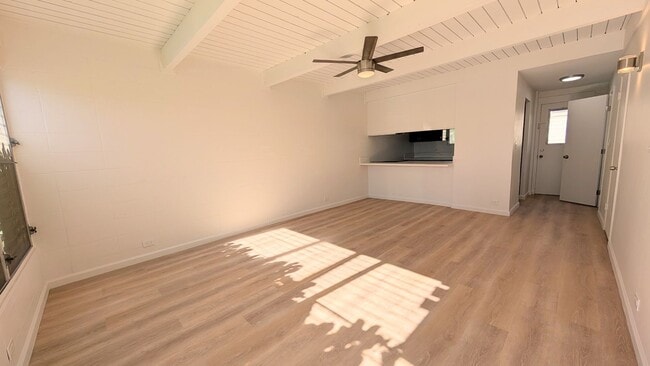 Building Photo - Newly Remodeled 2 bed 2 Bath Townhouse at Waialae Gardens in Kahala