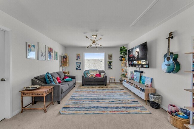 Building Photo - 306 Cold Spg Lp