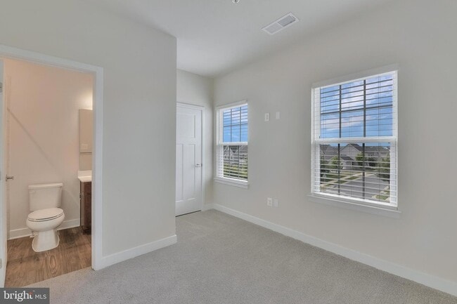 Building Photo - 6616 Ballenger Run Blvd