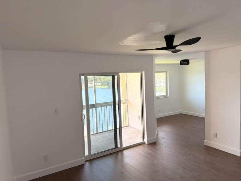 Building Photo - 788 NW 92nd Ave