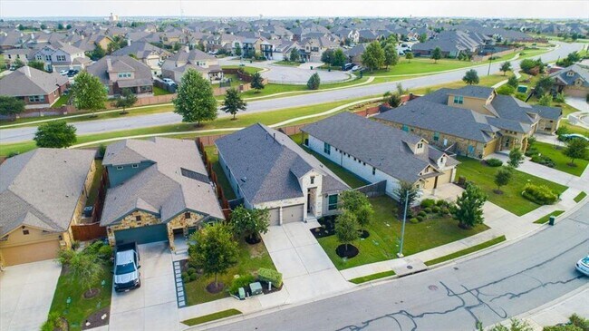 Building Photo - 217 Cherokee Rose Cir