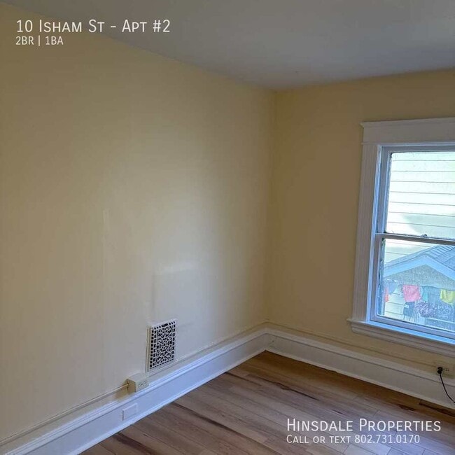 Building Photo - 10 Isham St