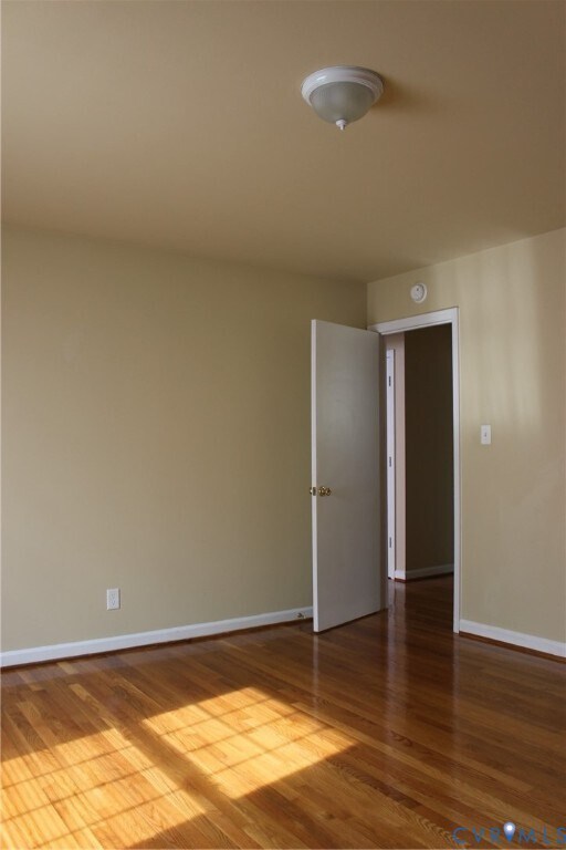 Building Photo - 110 Dupuy Ave