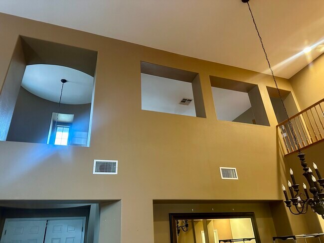 Building Photo - 3924 San Esteban Ave