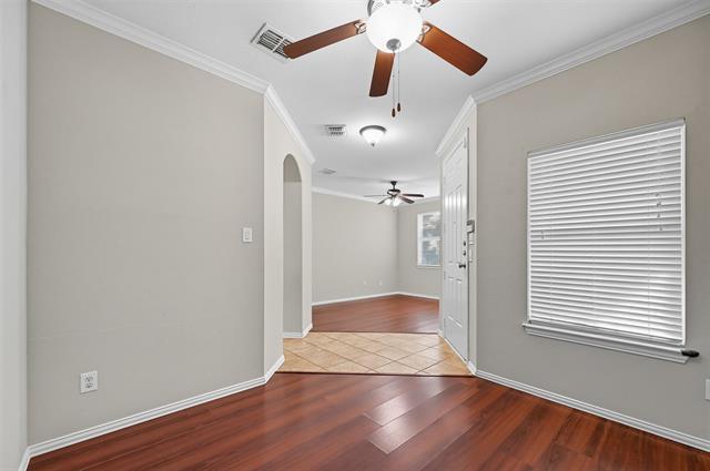 Building Photo - 4515 Sawgrass Dr