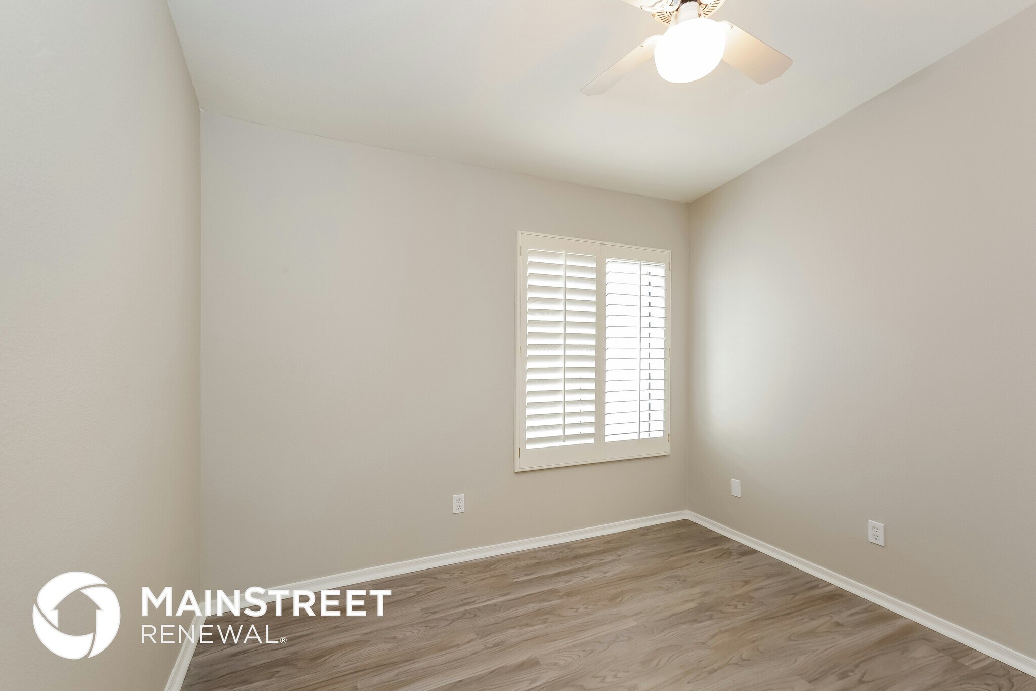 Building Photo - 3549 E Kelton Ln