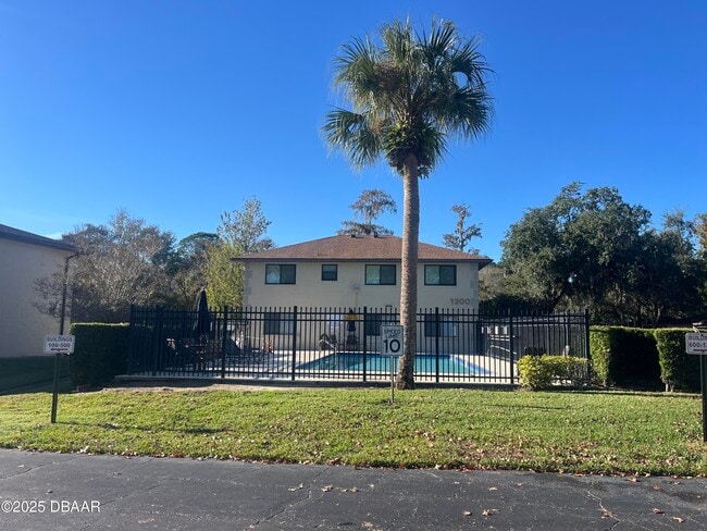 Building Photo - 1601 Big Tree Rd