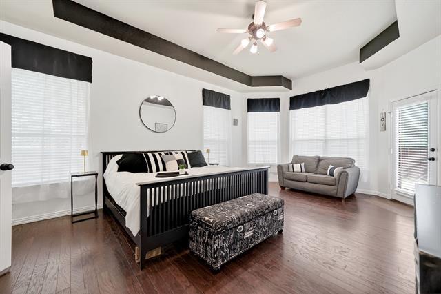 Building Photo - 8310 Sawgrass Ln