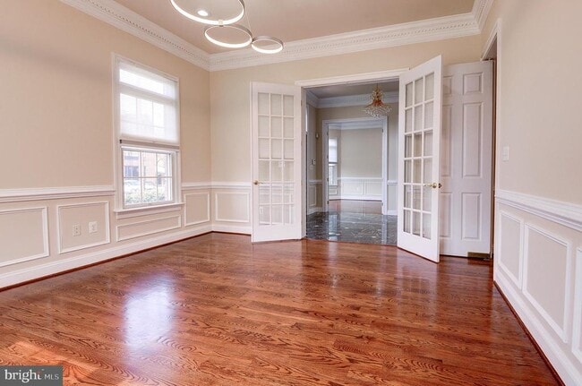 Building Photo - 4303 Evergreen Ln