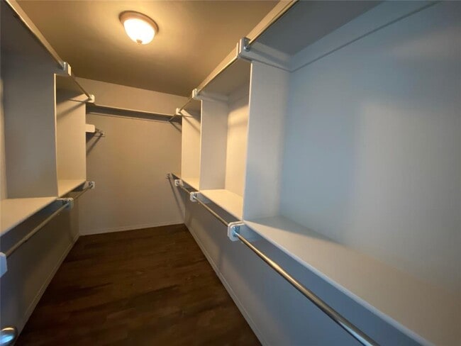 Building Photo - 491 Washington Ave NW