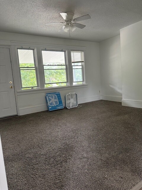 Building Photo - 1714 Castle Ave