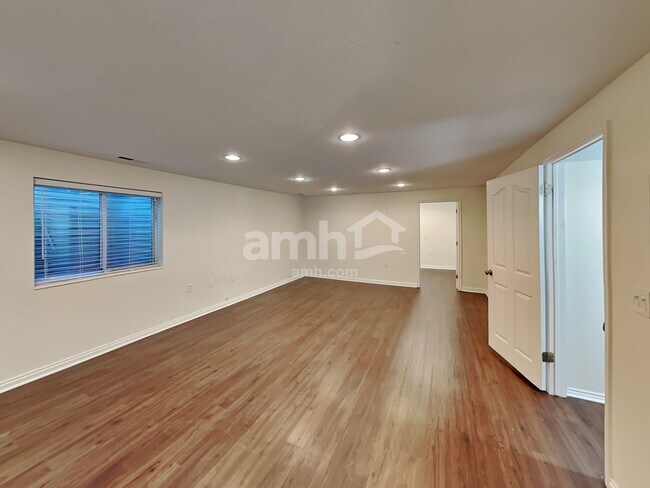 Building Photo - 2789 W 1100 N