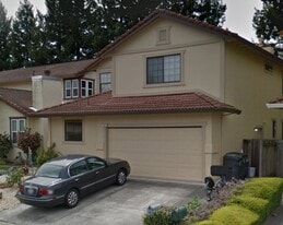 Building Photo - 983 Hacienda Circle