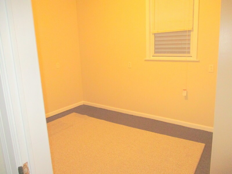 Building Photo - 547 Glenwood Ave