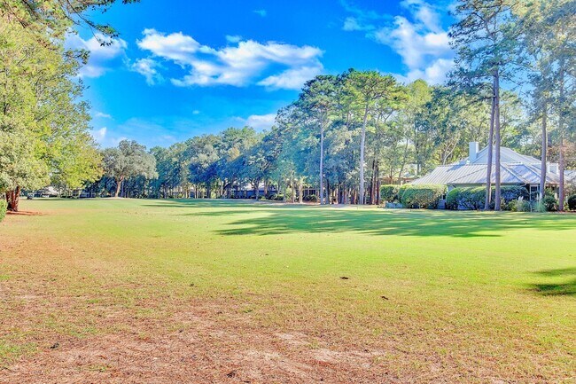 Building Photo - Pawleys Glen II