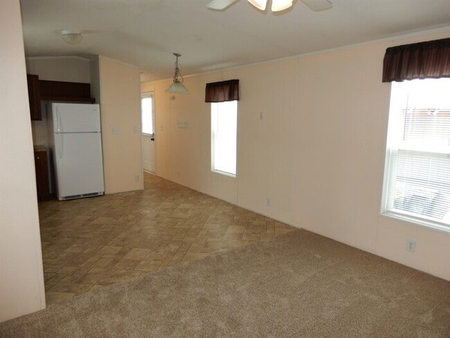 Building Photo - 2340 Strand Ave