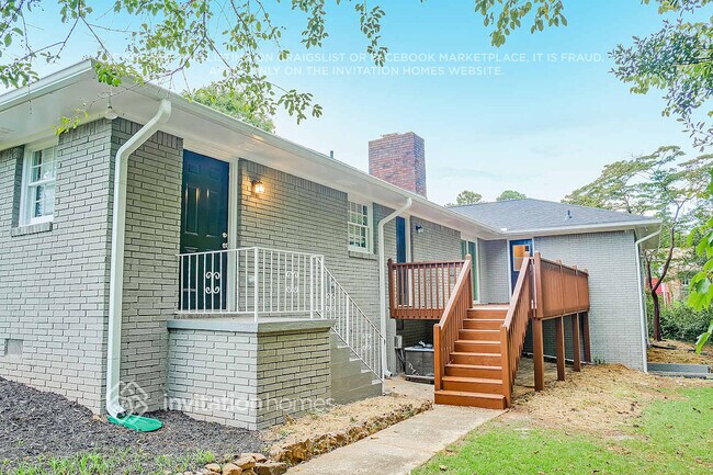 Building Photo - 3610 Warbler Dr