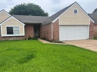 Building Photo - 111 Kings Ct