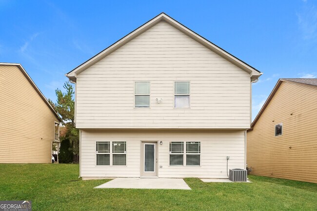 Building Photo - 7685 Battle Way