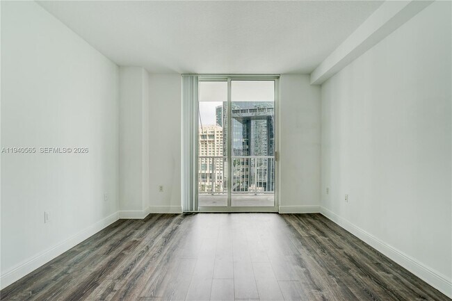 Building Photo - 1250 S Miami Ave