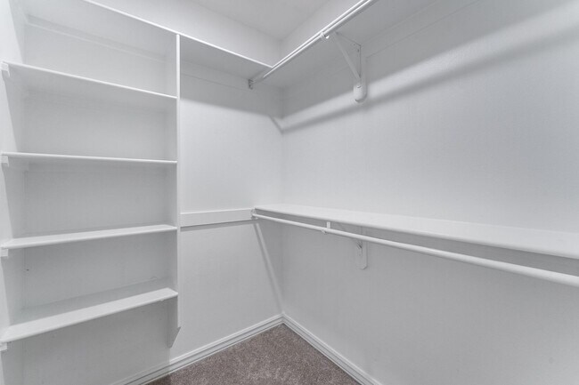 Building Photo - Centerton Sanctuary: 3-Bedroom, 2-Bathroom Rental with Expansive Backyard