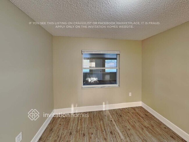 Building Photo - 8507 Sunny Hollow Ct