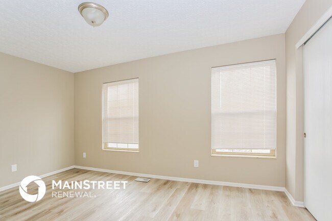 Building Photo - 1527 Berkhard Dr