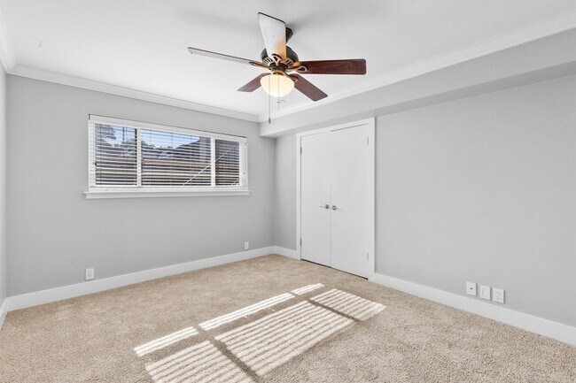 Building Photo - 3012 Mahanna Springs Dr