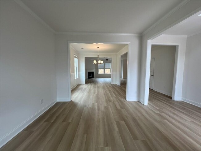 Building Photo - 1327 Sunny Vly Ln