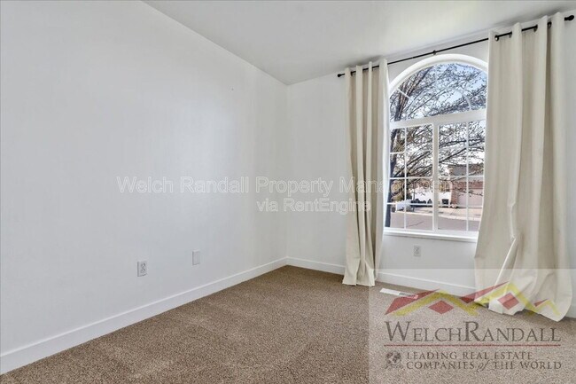 Building Photo - 179 E 2200 S