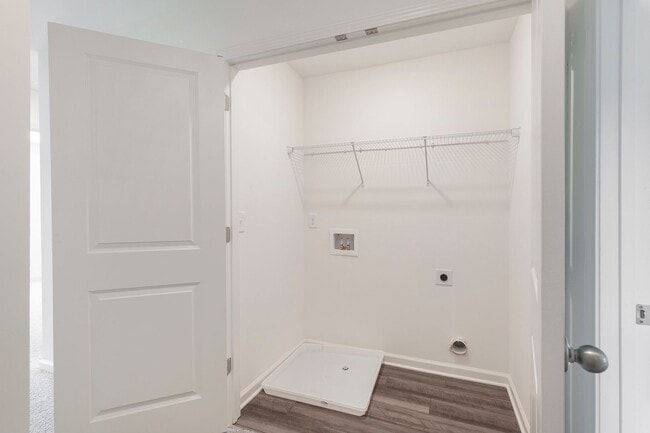Building Photo - 3531 Cardinal Dr