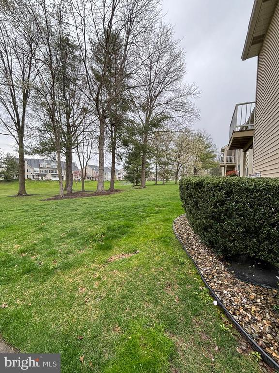 Building Photo - 903A Sedgefield Dr