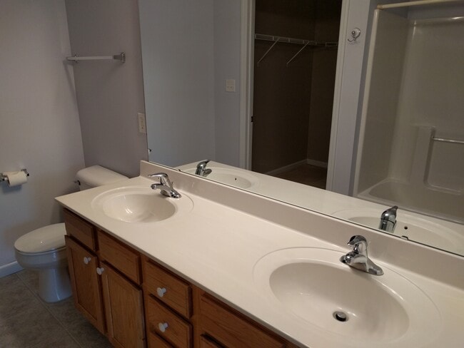 Master Bath - 104 Brandy Mill Circle