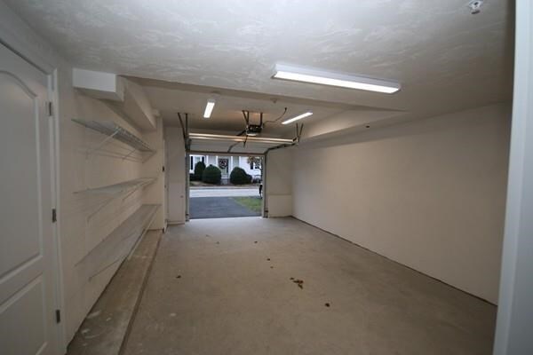 Building Photo - 106 Intervale St