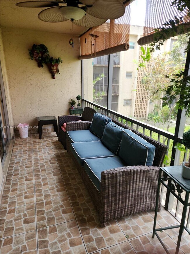 Building Photo - 8401 SW 107th Ave