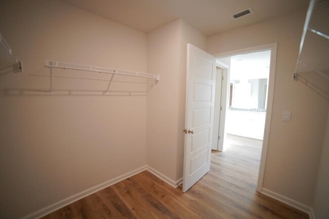 Building Photo - 4053 Brownstone Wy