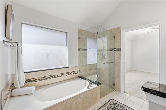 Building Photo - 4704 Ericksen Dr