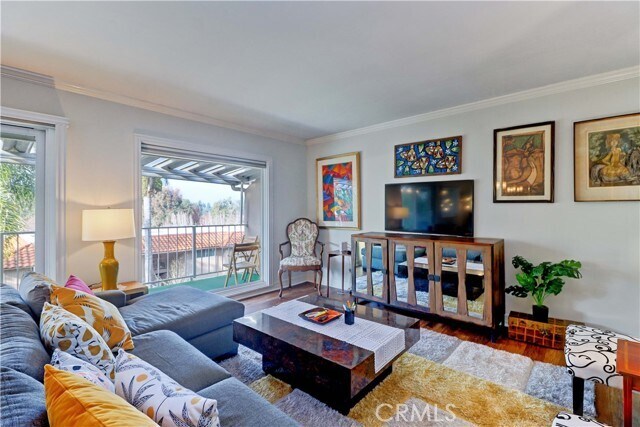 Building Photo - 881 Via Mendoza