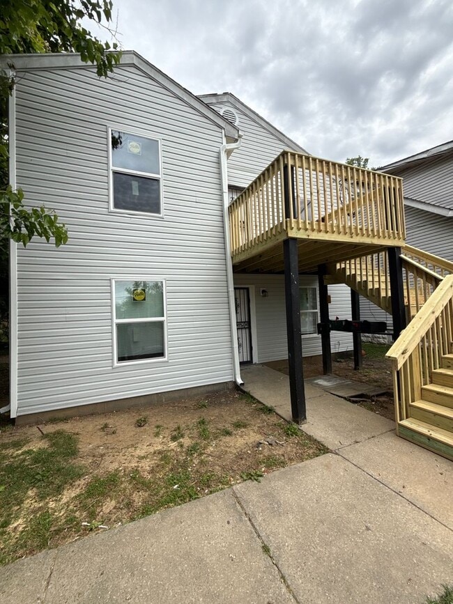 Building Photo - 1723 W Kentucky St