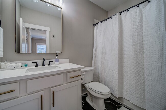 Unit B1 Bathroom - 253 Sciple Terrace NW