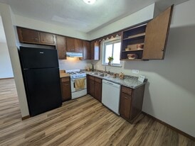 Example Kitchen - Squire Colony