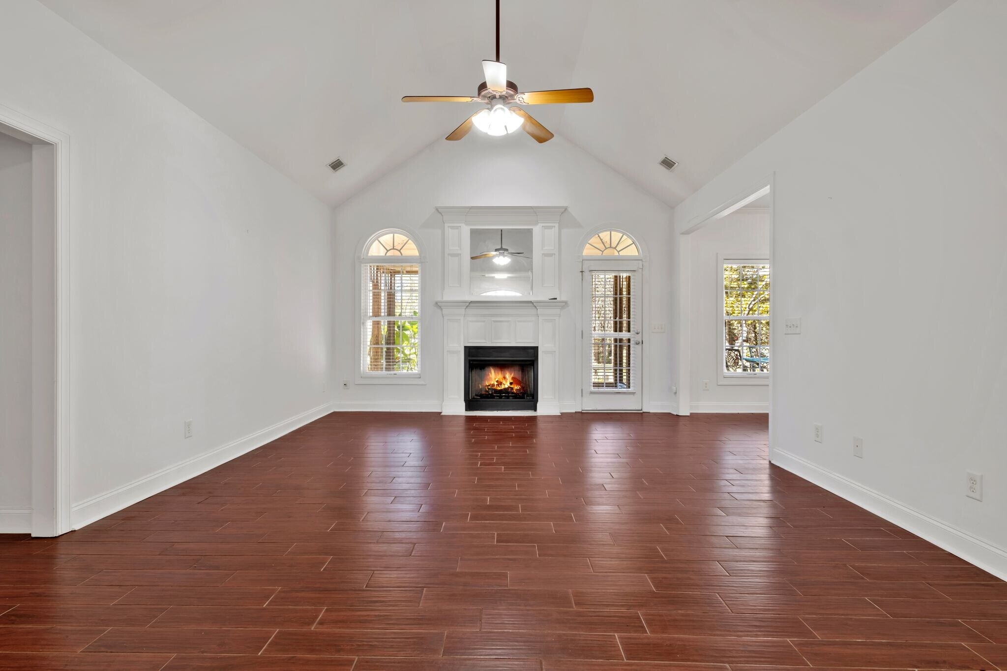 Building Photo - 614 Greene Dr