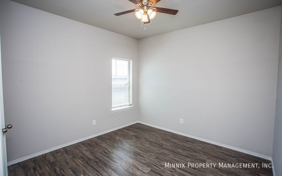 Building Photo - 1713 102nd St